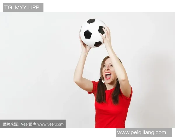 带辫子足球明星的风采与魅力展现，探索他们在球场上的精彩瞬间与个人风格